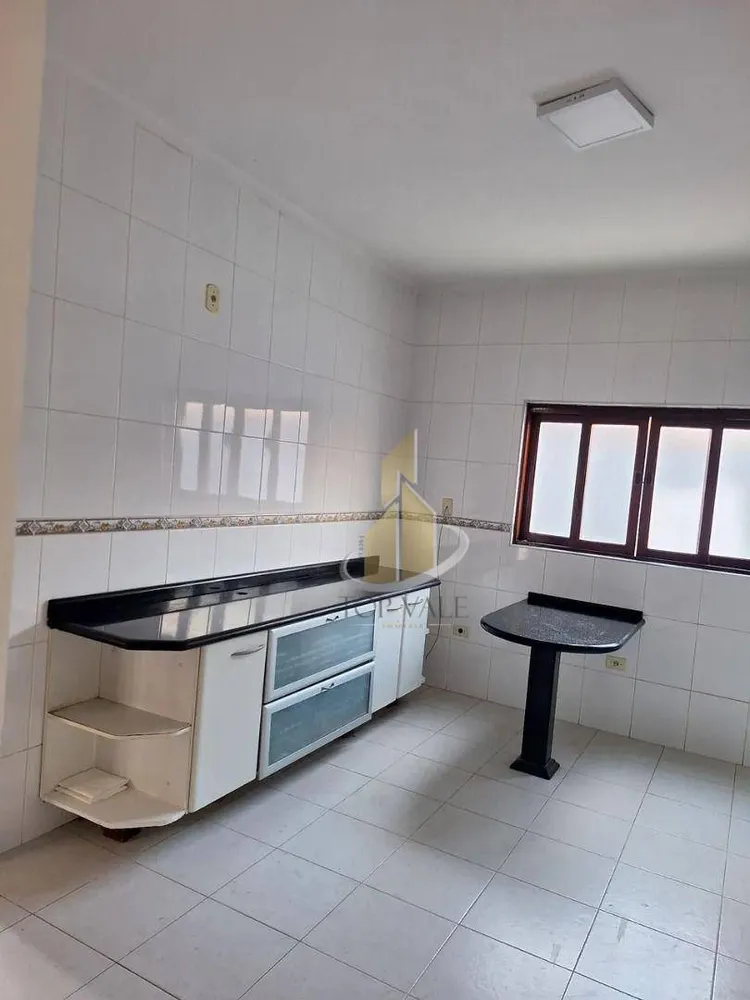 Sobrado, 3 quartos, 254 m² - Foto 7