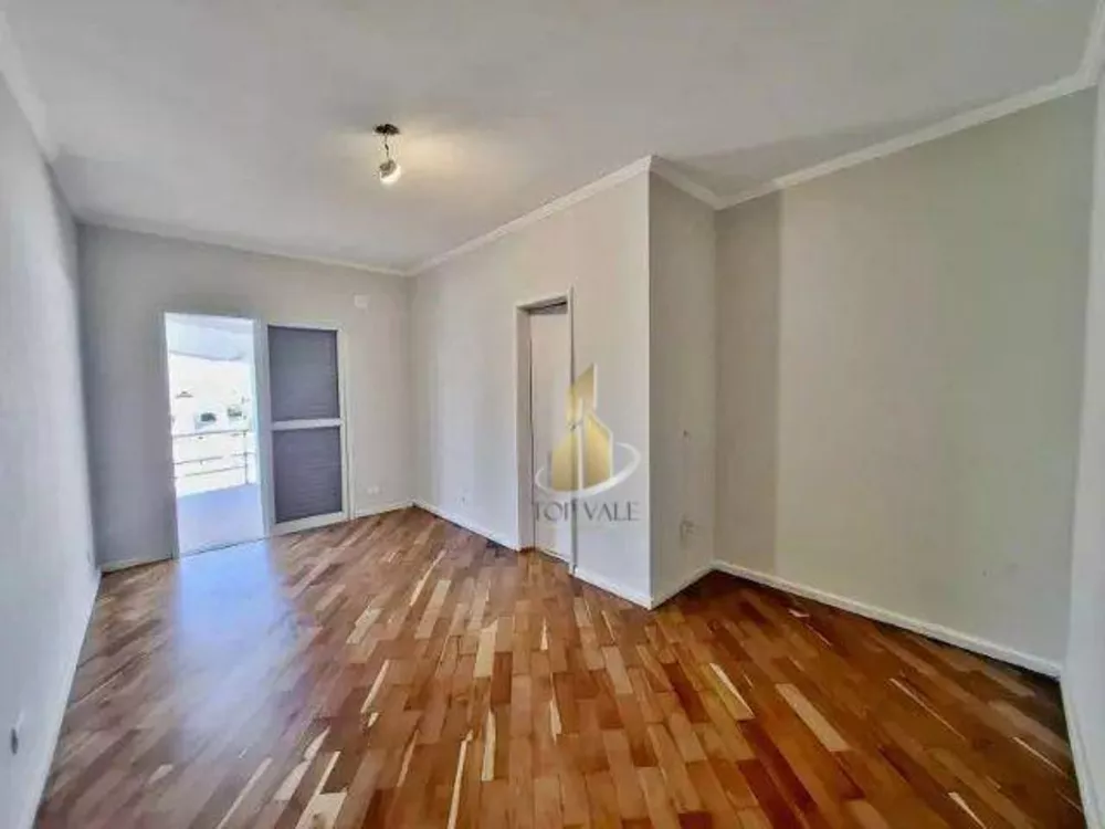 Sobrado à venda com 4 quartos, 379m² - Foto 9