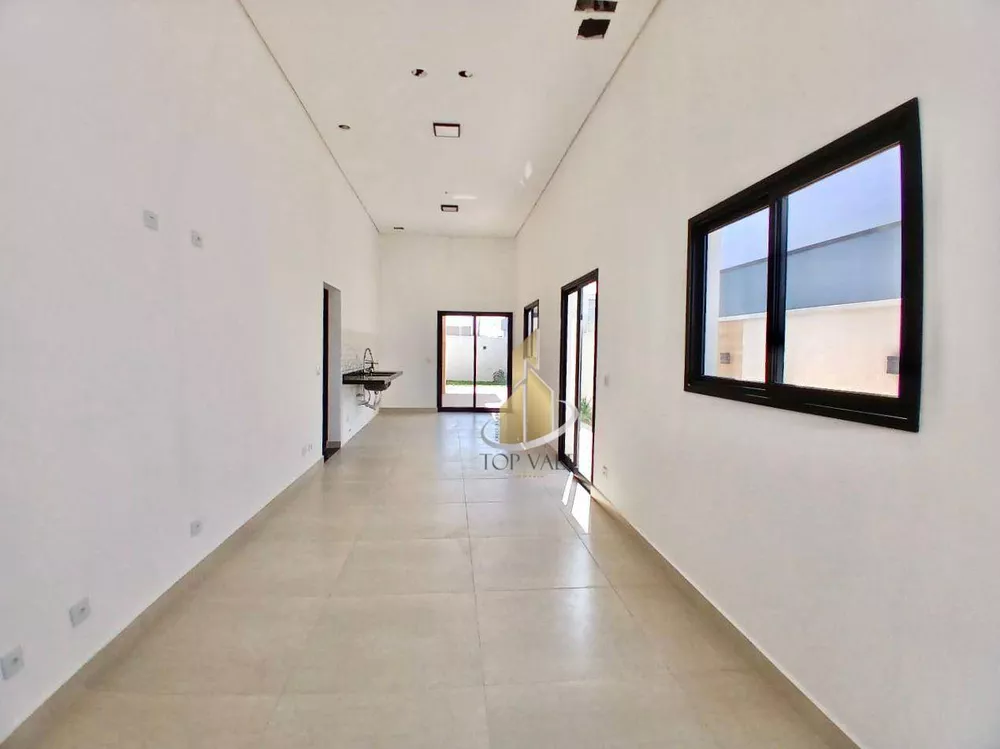 Casa de Condomínio à venda com 3 quartos, 135m² - Foto 3