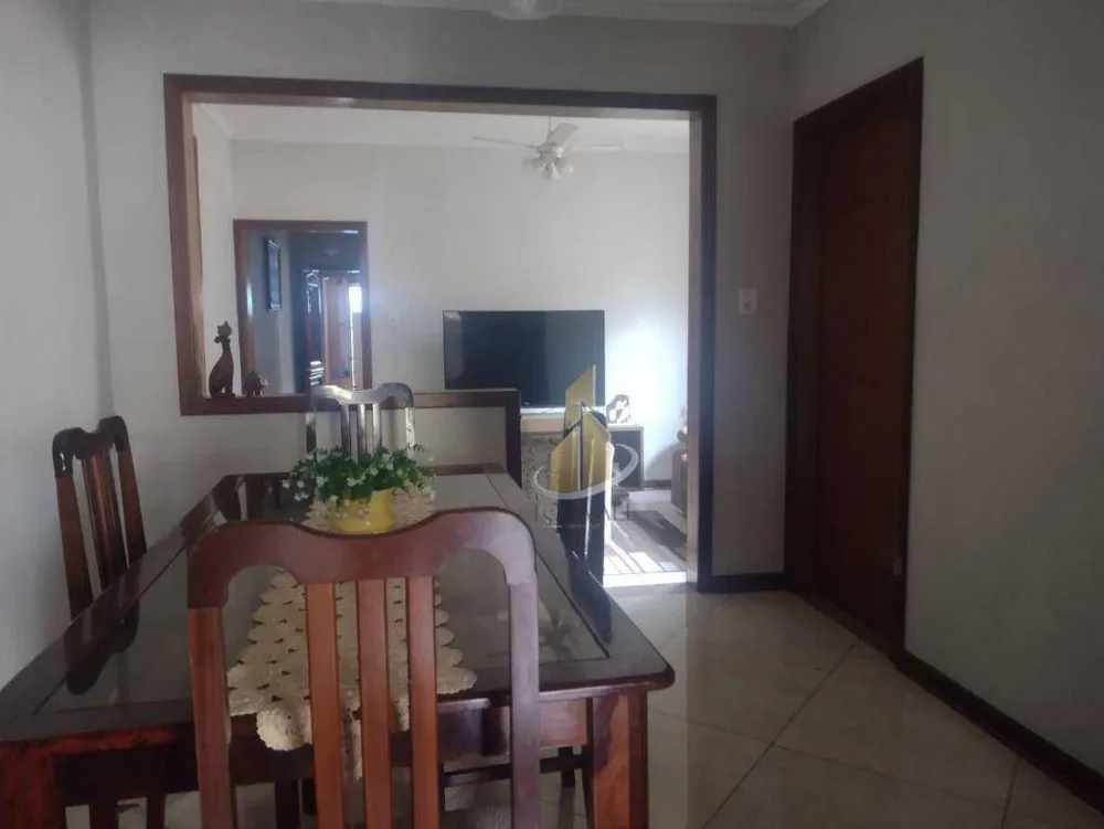 Casa, 3 quartos, 200 m² - Foto 4