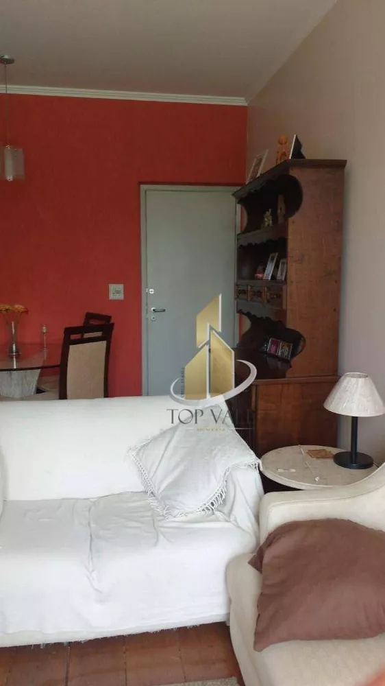 Apartamento à venda com 3 quartos, 96m² - Foto 3