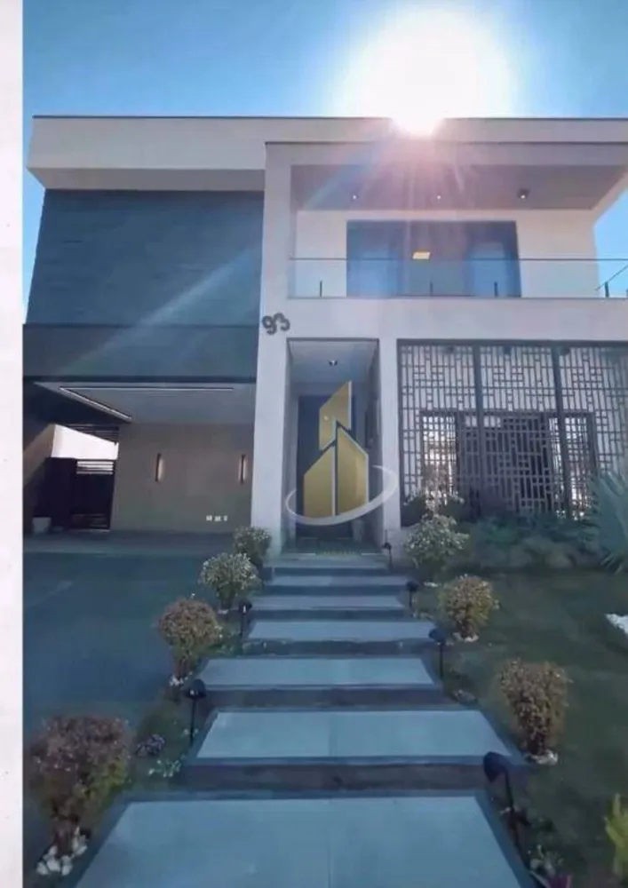 Sobrado, 4 quartos, 340 m² - Foto 1