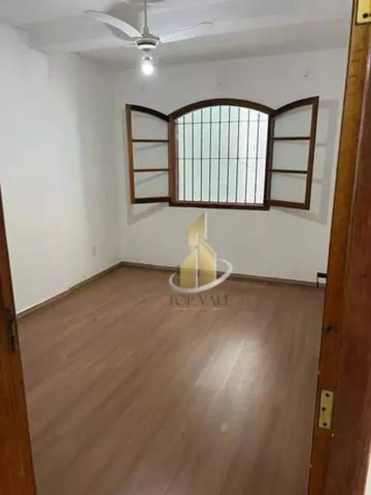 Casa à venda com 3 quartos, 120m² - Foto 8