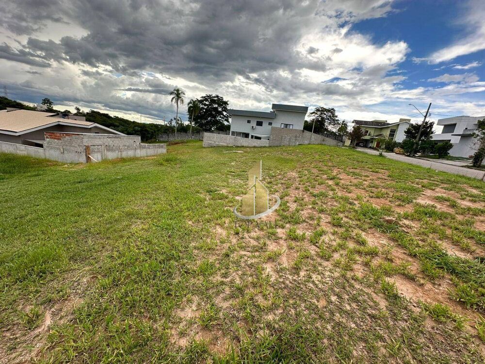 Loteamento e Condomínio, 343 m² - Foto 1