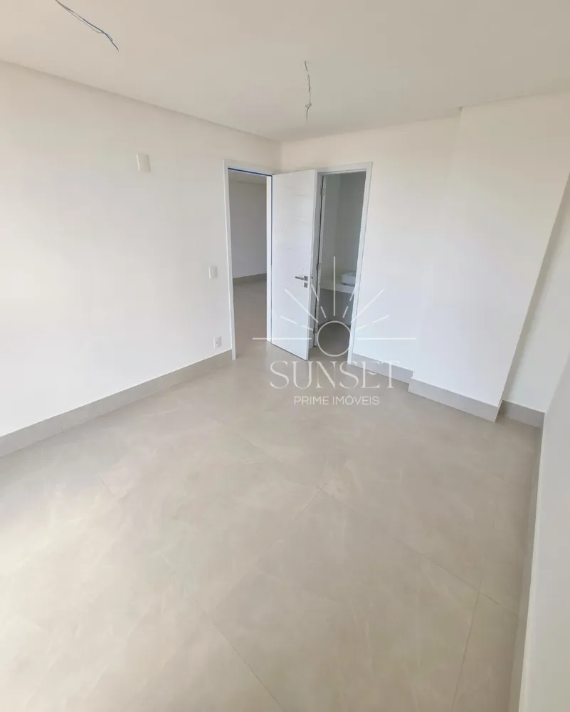 Apartamento, 3 quartos, 240 m² - Foto 4