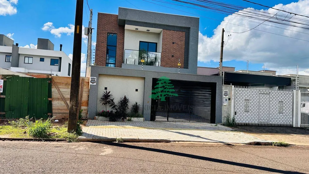 Sobrado, 3 quartos, 353 m² - Foto 2
