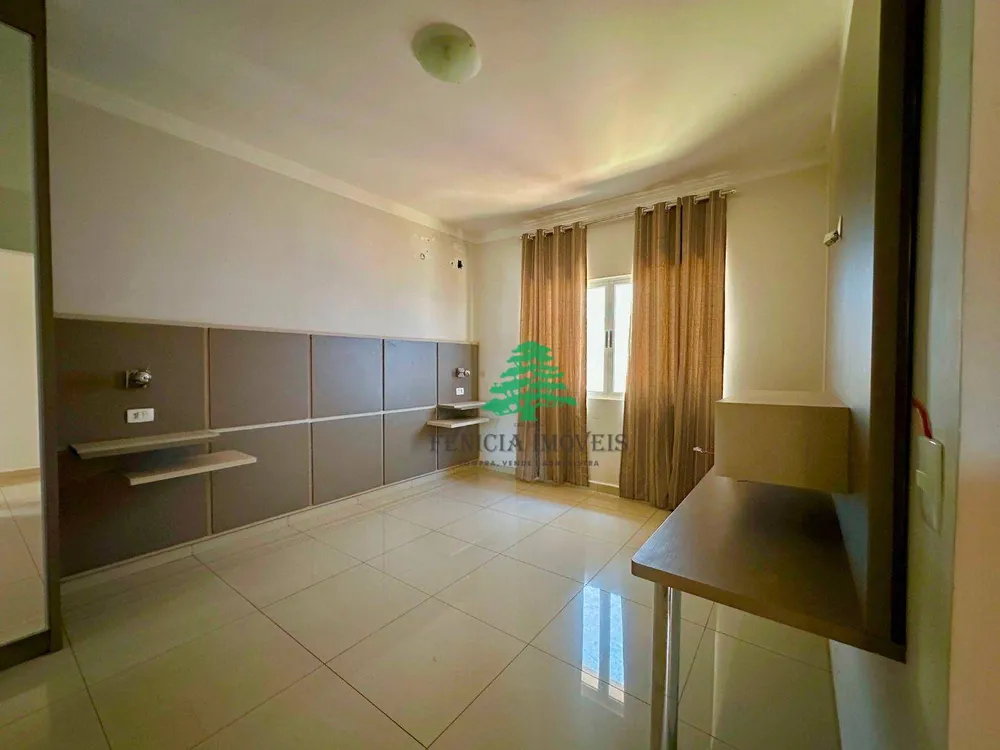 Casa, 3 quartos, 214 m² - Foto 8