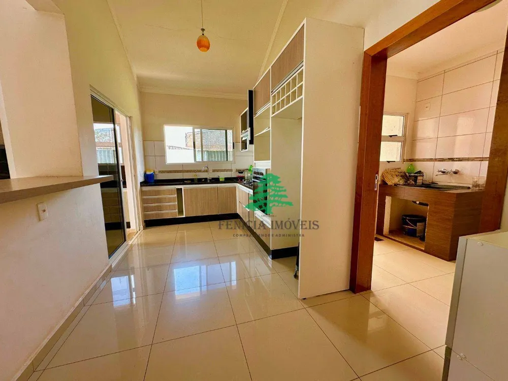 Casa, 3 quartos, 214 m² - Foto 6