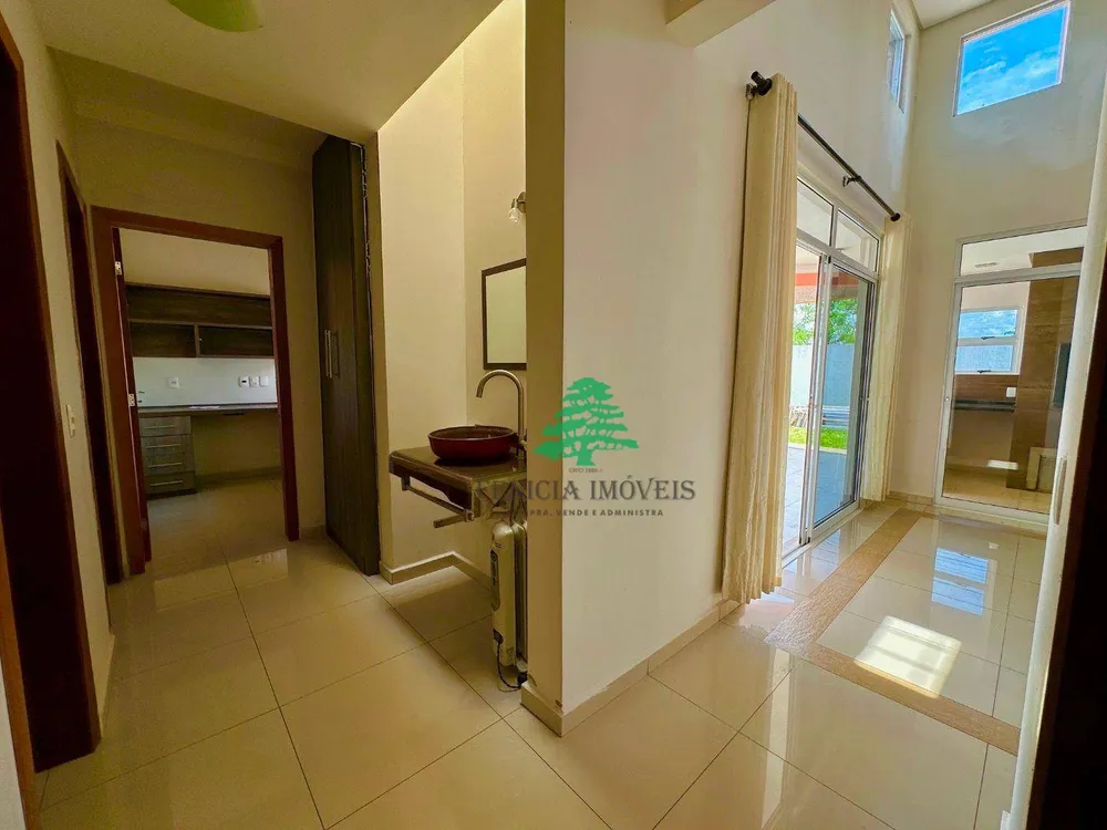 Casa, 3 quartos, 214 m² - Foto 8