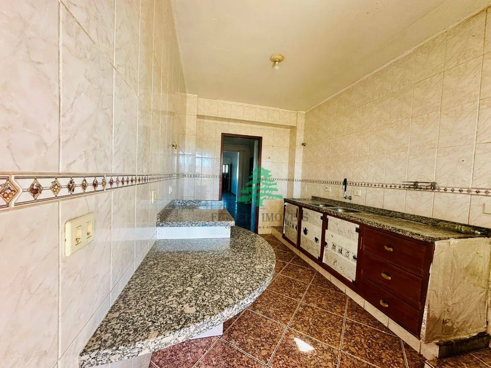 Apartamento, 4 quartos, 214 m² - Foto 2