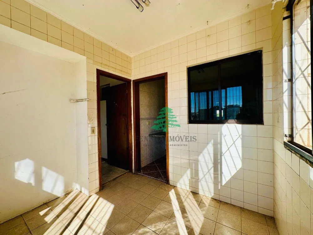 Apartamento, 4 quartos, 214 m² - Foto 12