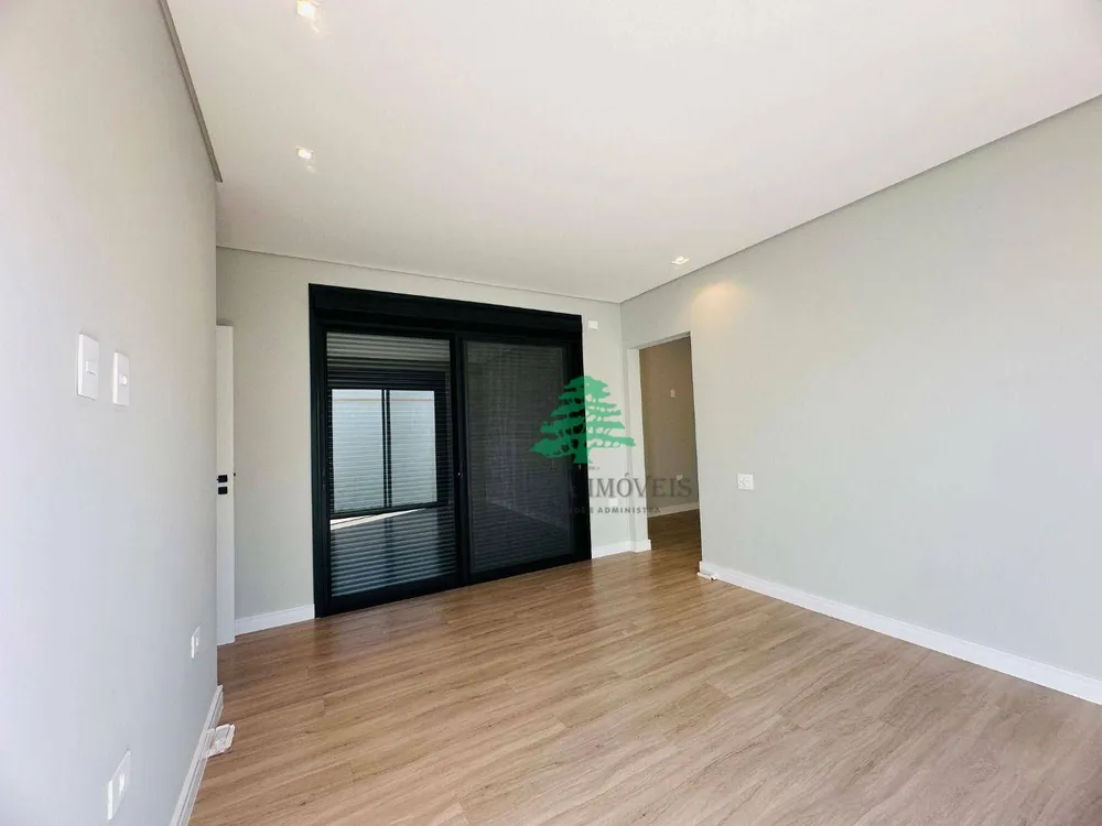 Casa, 3 quartos, 266 m² - Foto 8