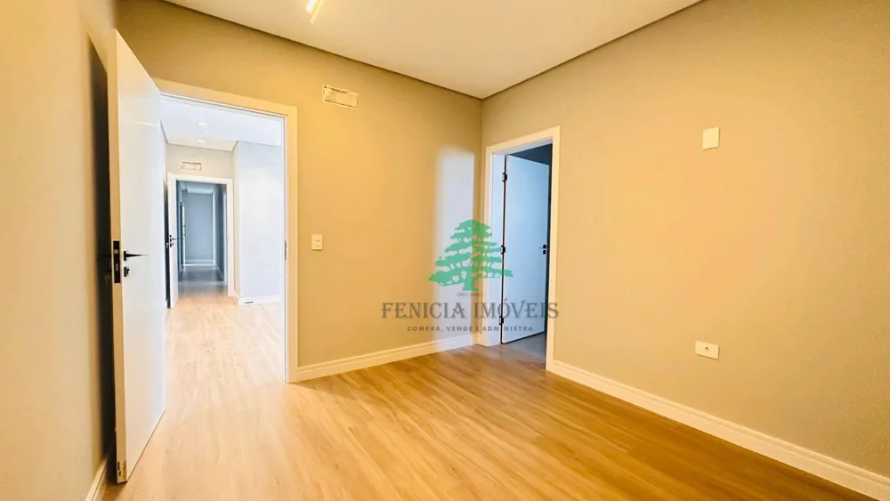 Casa, 3 quartos, 272 m² - Foto 4