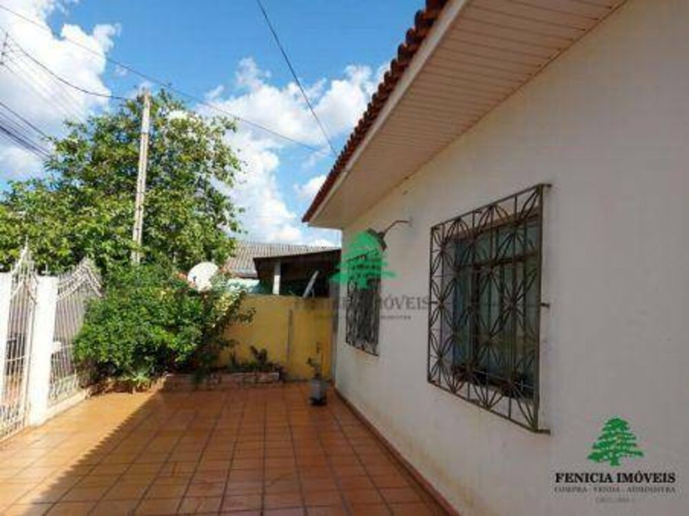 Casa à venda com 3 quartos, 90m² - Foto 2