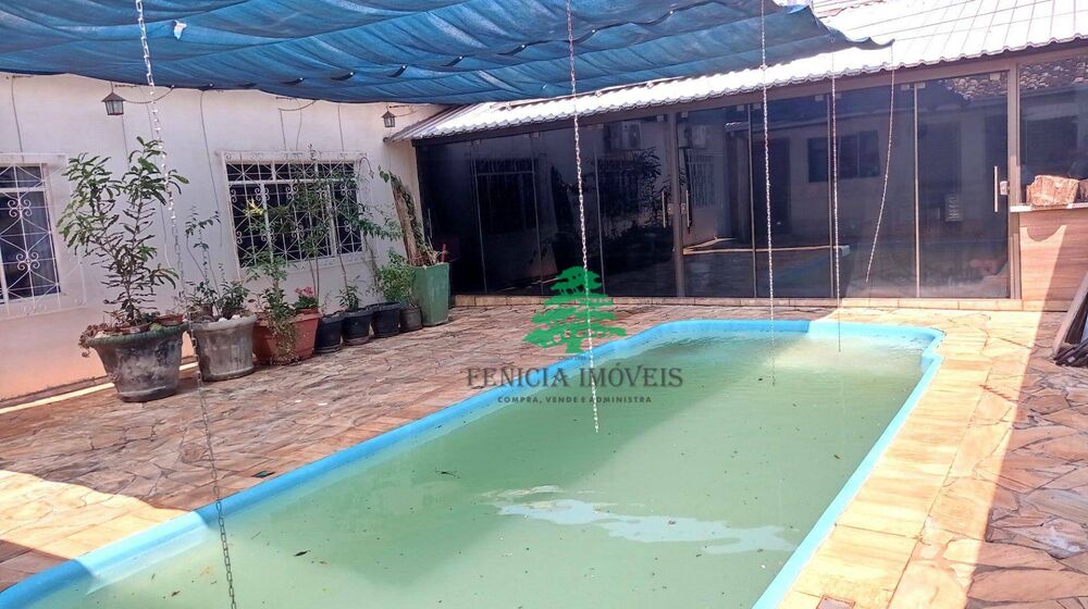 Casa à venda com 3 quartos, 308m² - Foto 8