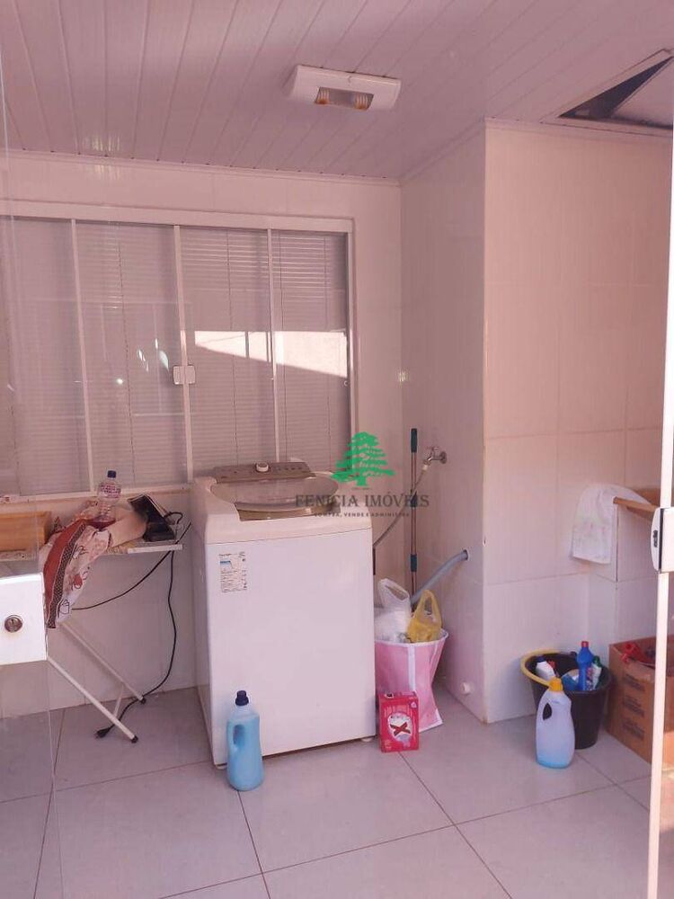 Casa, 3 quartos, 190 m² - Foto 4