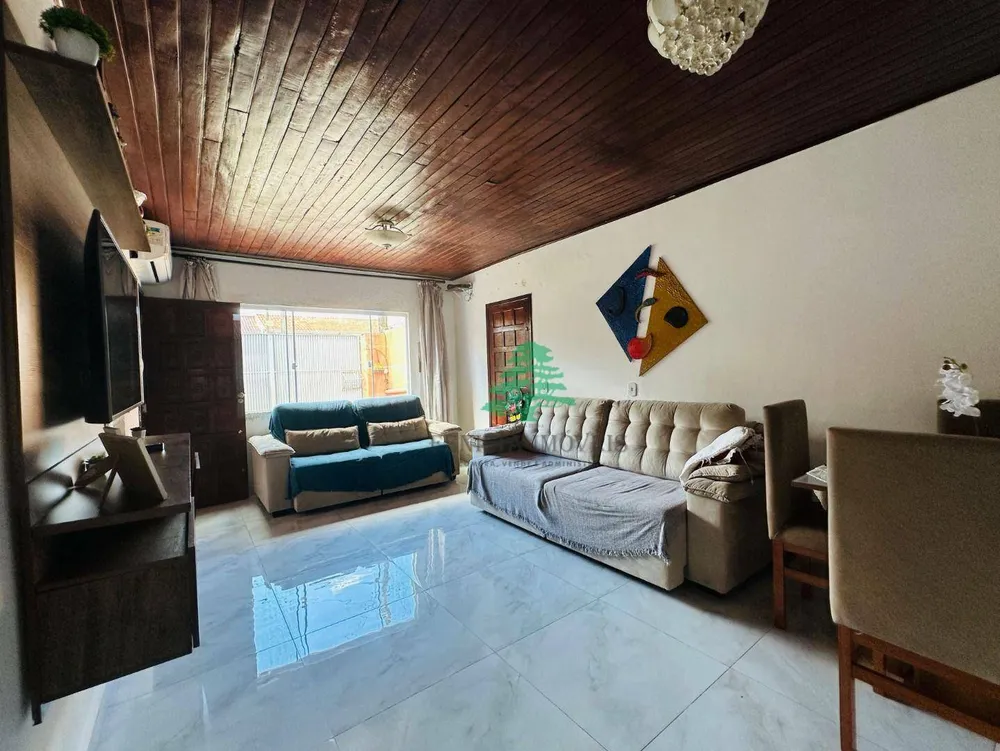 Casa, 3 quartos, 98 m² - Foto 1