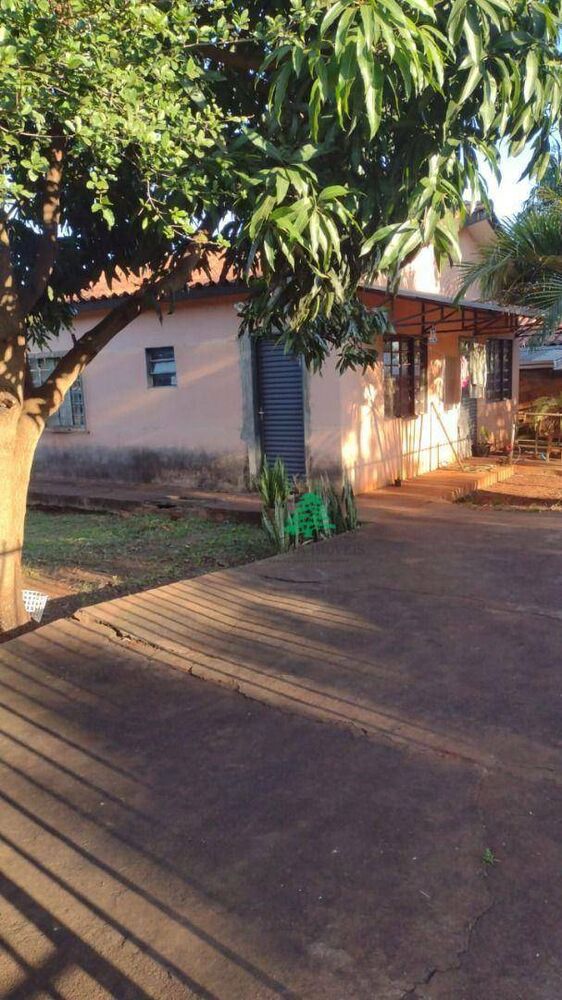 Casa, 2 quartos, 52 m² - Foto 1