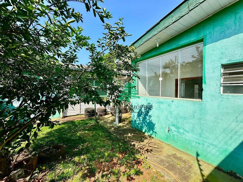 Casa, 4 quartos, 245 m² - Foto 1