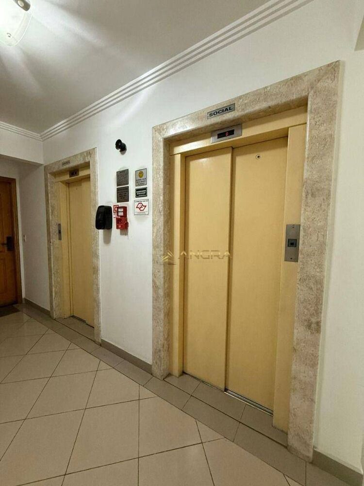Apartamento à venda com 3 quartos, 93m² - Foto 2