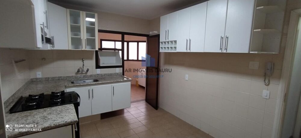 Apartamento à venda com 3 quartos, 139m² - Foto 4