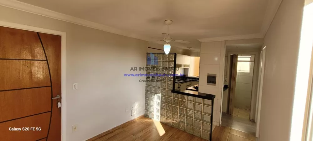 Apartamento à venda com 2 quartos, 45m² - Foto 3