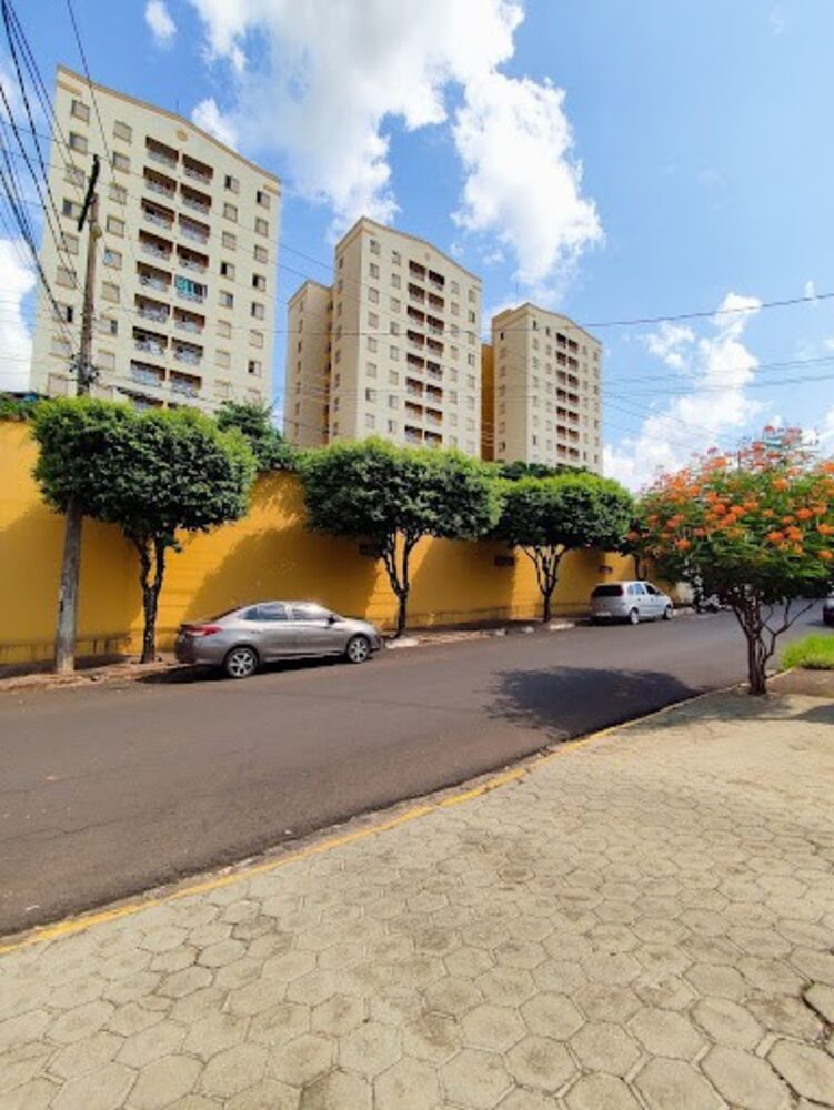 Apartamento à venda com 3 quartos, 65m² - Foto 1