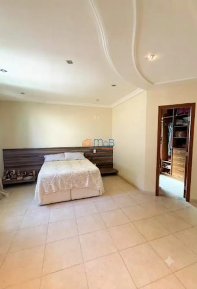 Casa, 4 quartos, 241 m² - Foto 13