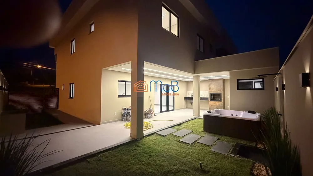 Casa, 3 quartos, 248 m² - Foto 4