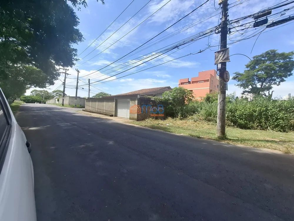Casa, 3 quartos, 200 m² - Foto 1