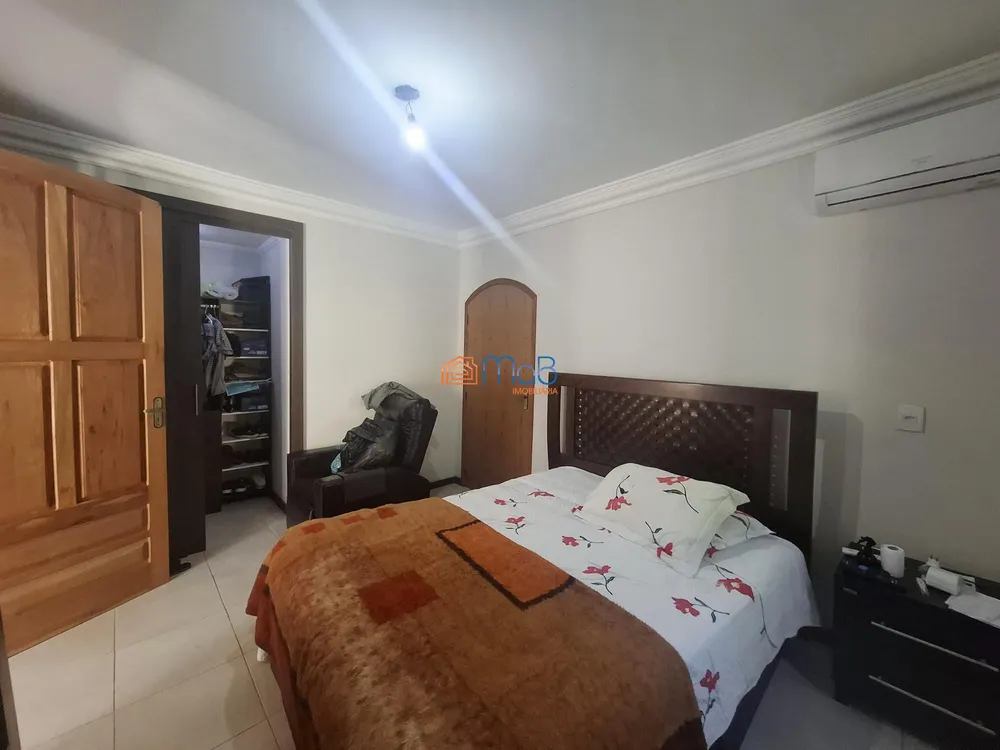 Casa, 6 quartos, 250 m² - Foto 5