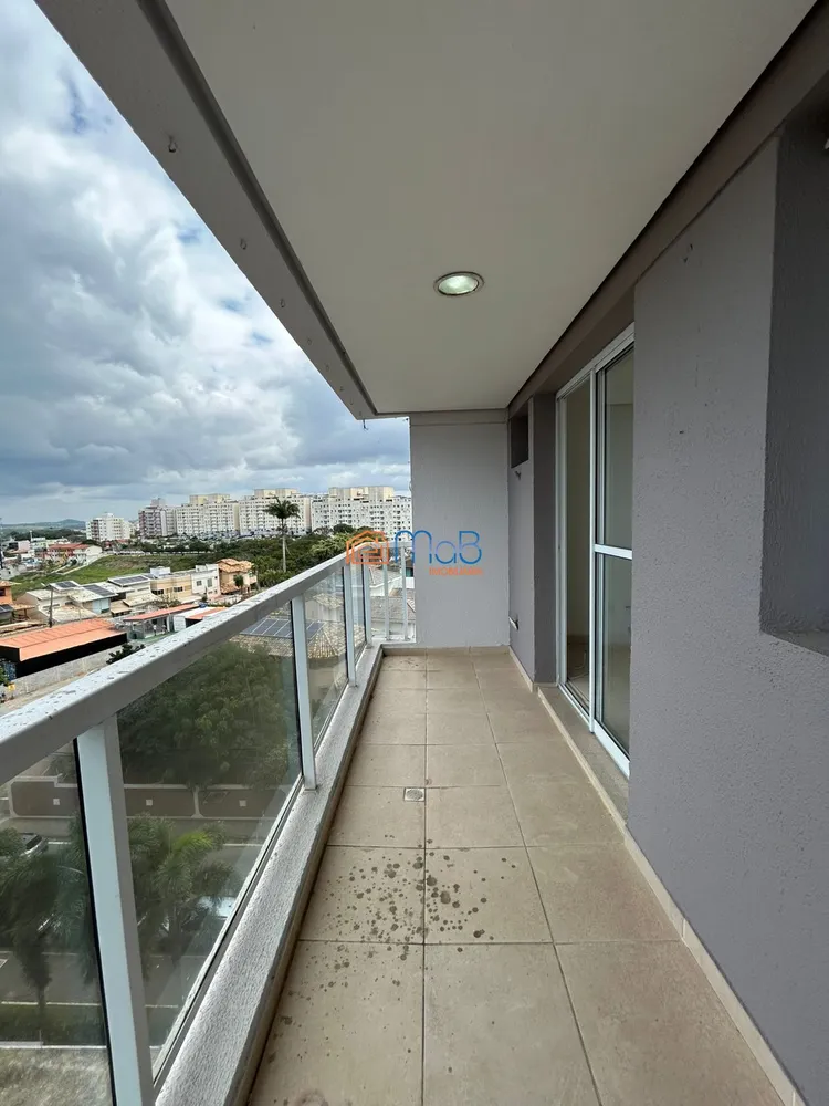 Apartamento, 3 quartos, 76 m² - Foto 2