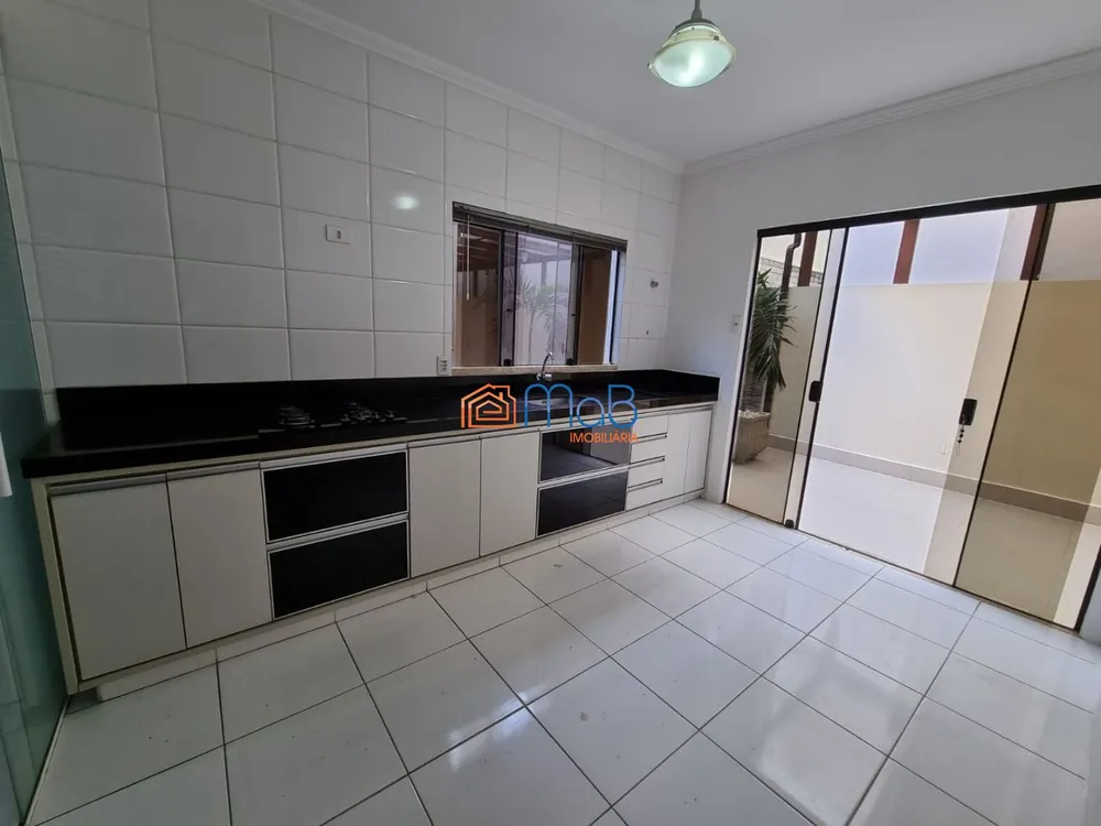 Casa, 3 quartos, 160 m² - Foto 1