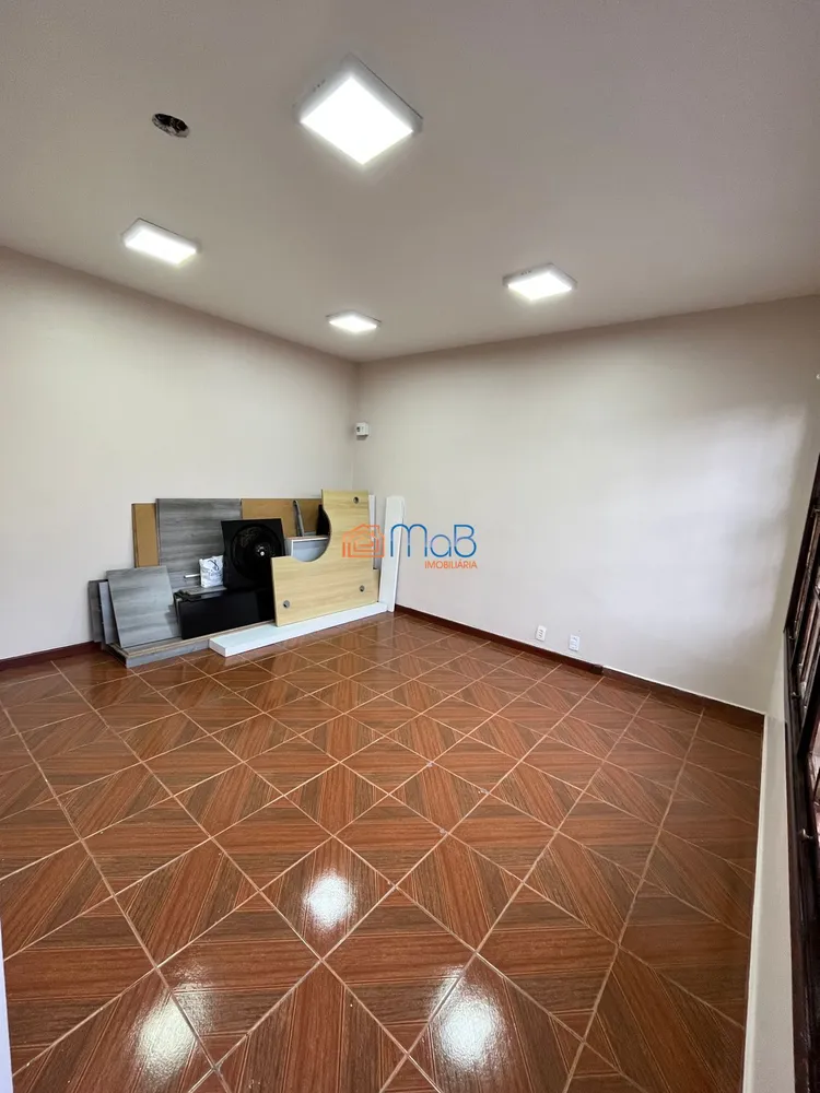 Casa, 4 quartos, 200 m² - Foto 1