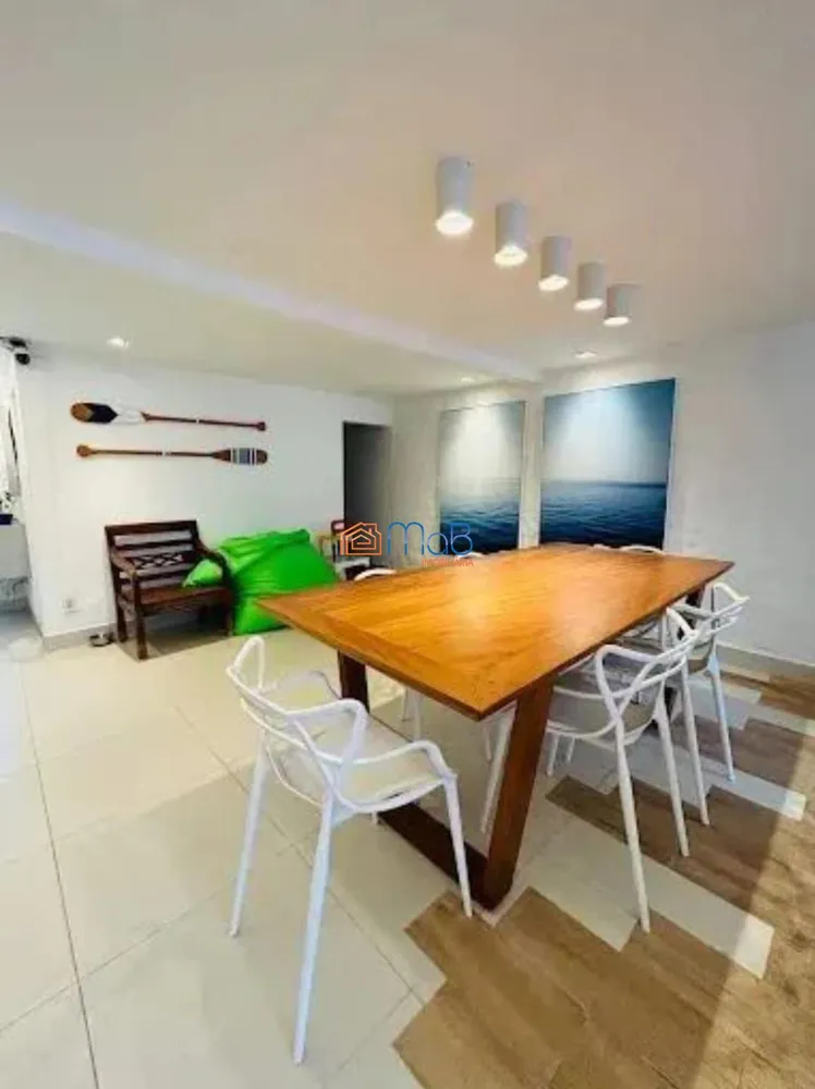 Apartamento, 3 quartos, 160 m² - Foto 1