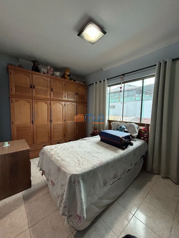 Casa, 5 quartos, 312 m² - Foto 3
