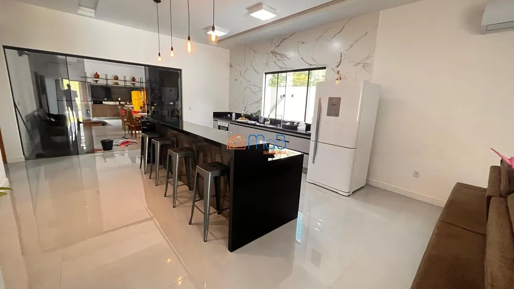 Casa de Condomínio, 4 quartos - Foto 1