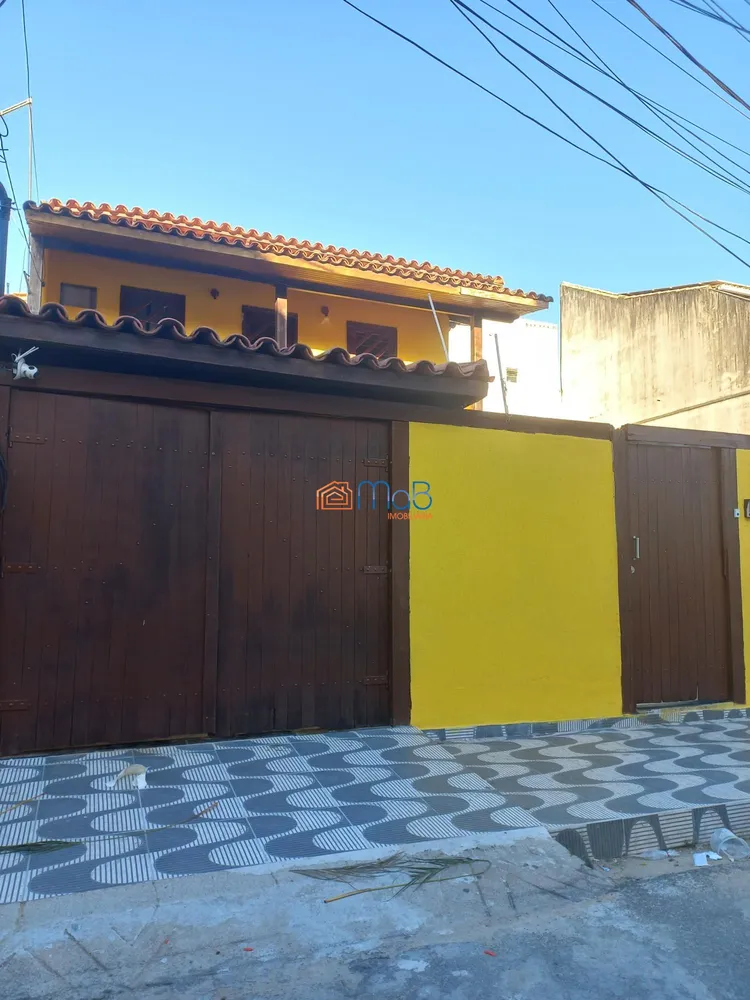 Casa, 3 quartos, 200 m² - Foto 1