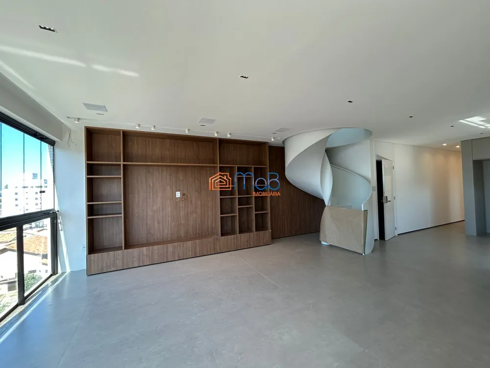 Cobertura, 3 quartos, 191 m² - Foto 1