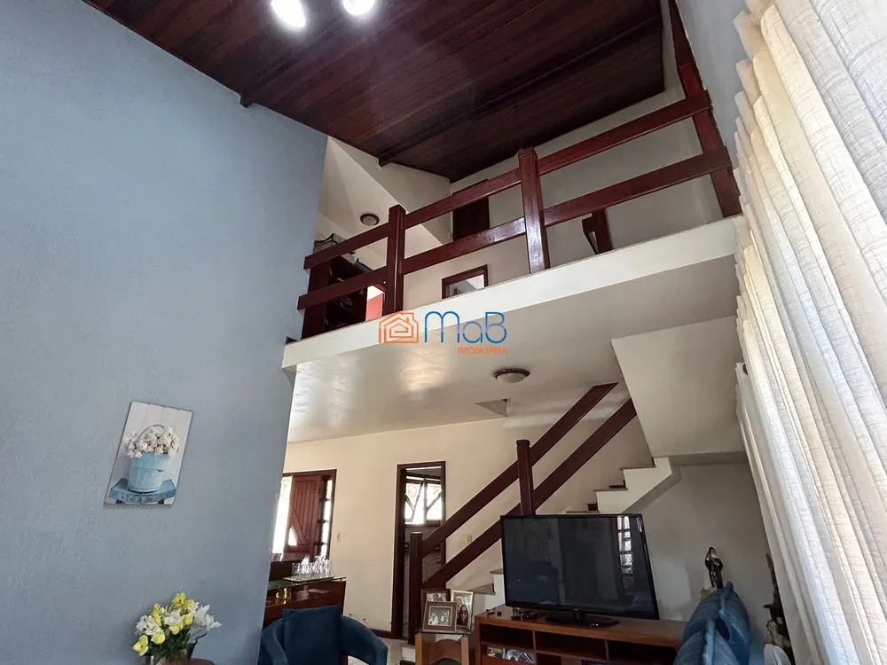 Casa, 3 quartos, 242 m² - Foto 5