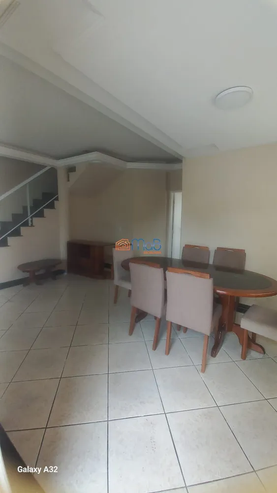 Casa, 3 quartos, 240 m² - Foto 2