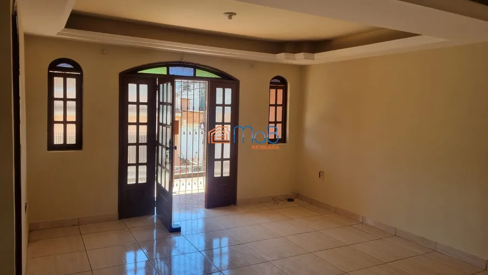 Casa, 3 quartos, 240 m² - Foto 26