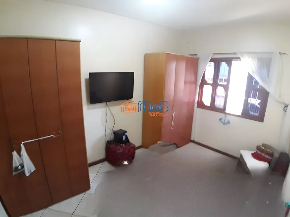 Casa, 3 quartos, 244 m² - Foto 9