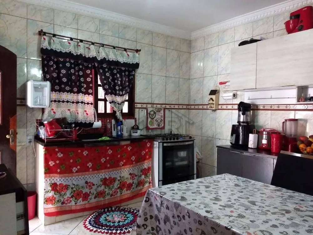Sobrado, 2 quartos, 180 m² - Foto 2