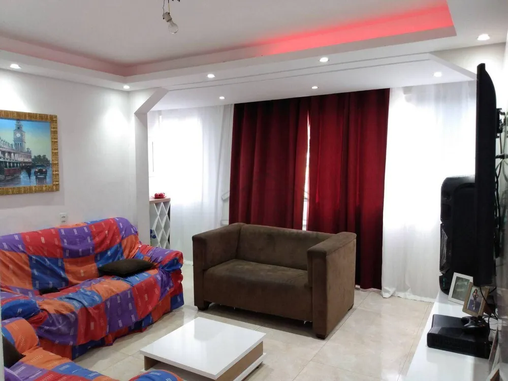 Sobrado, 3 quartos, 214 m² - Foto 2