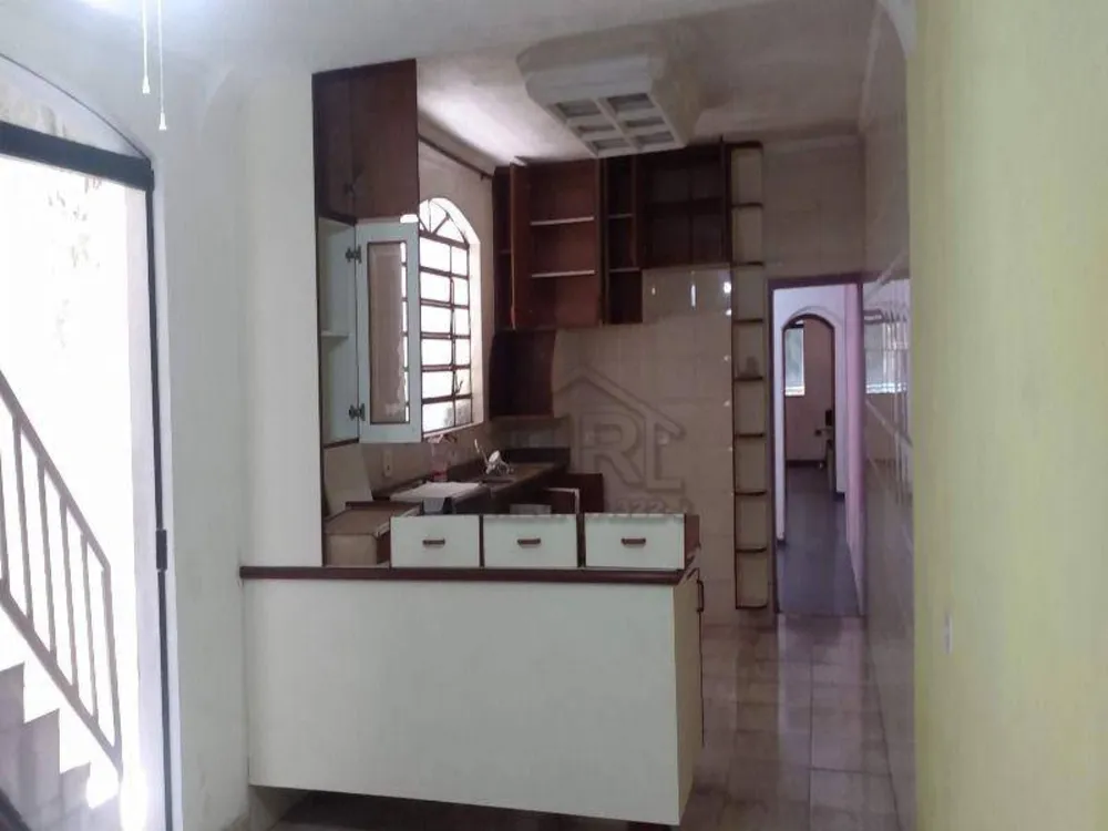 Casa, 3 quartos, 190 m² - Foto 2