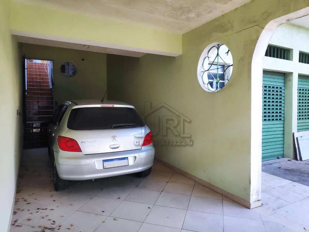 Casa, 4 quartos, 210 m² - Foto 2