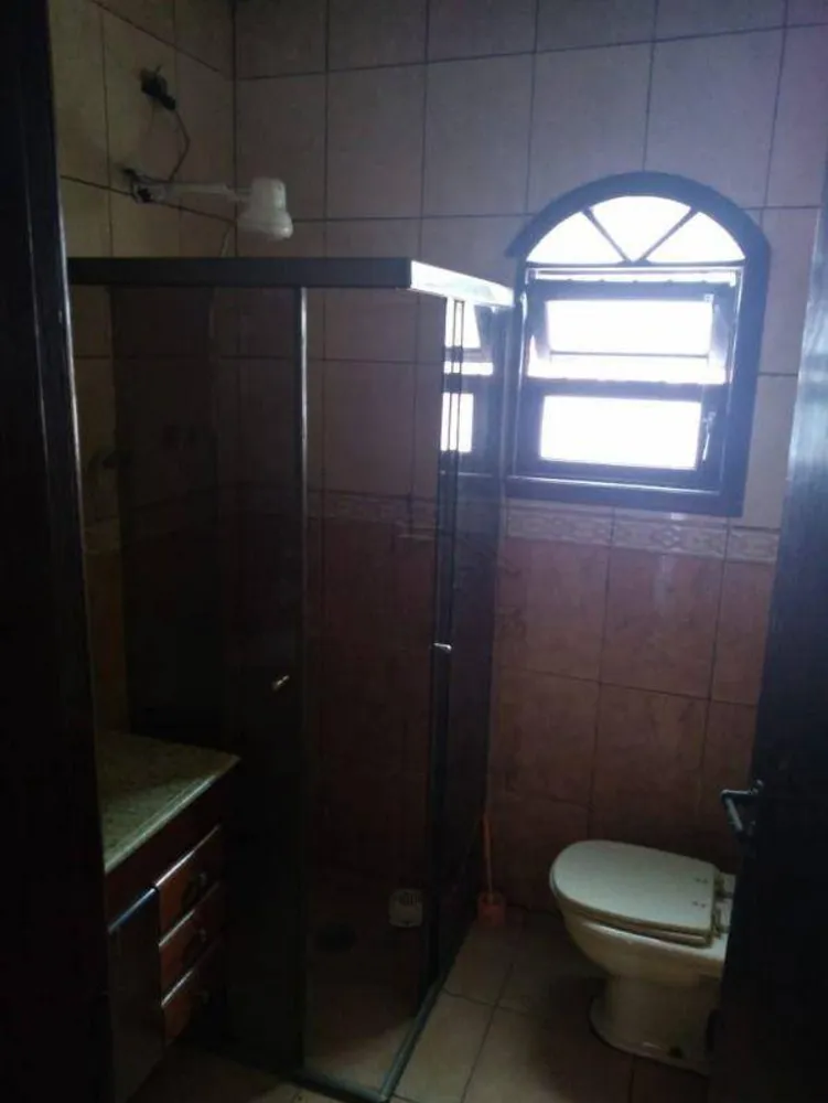 Casa, 3 quartos, 210 m² - Foto 3