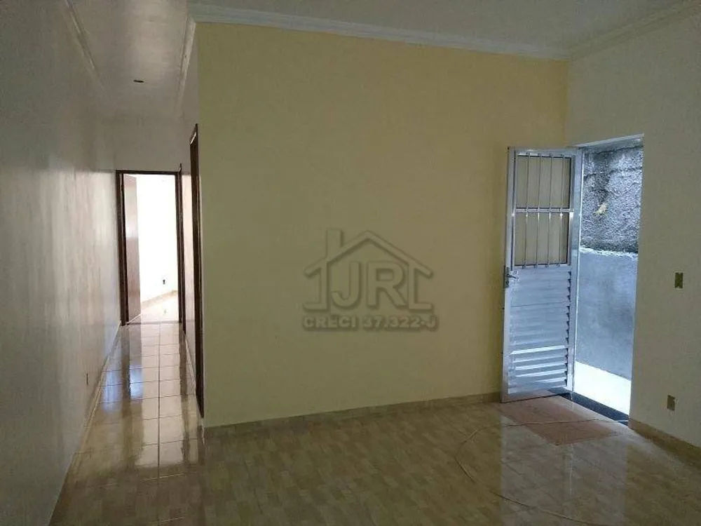 Casa, 2 quartos, 200 m² - Foto 1