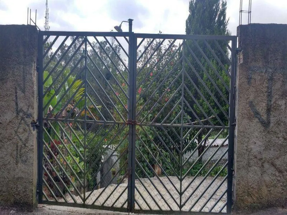 Chácara, 3 quartos, 1250 m² - Foto 2